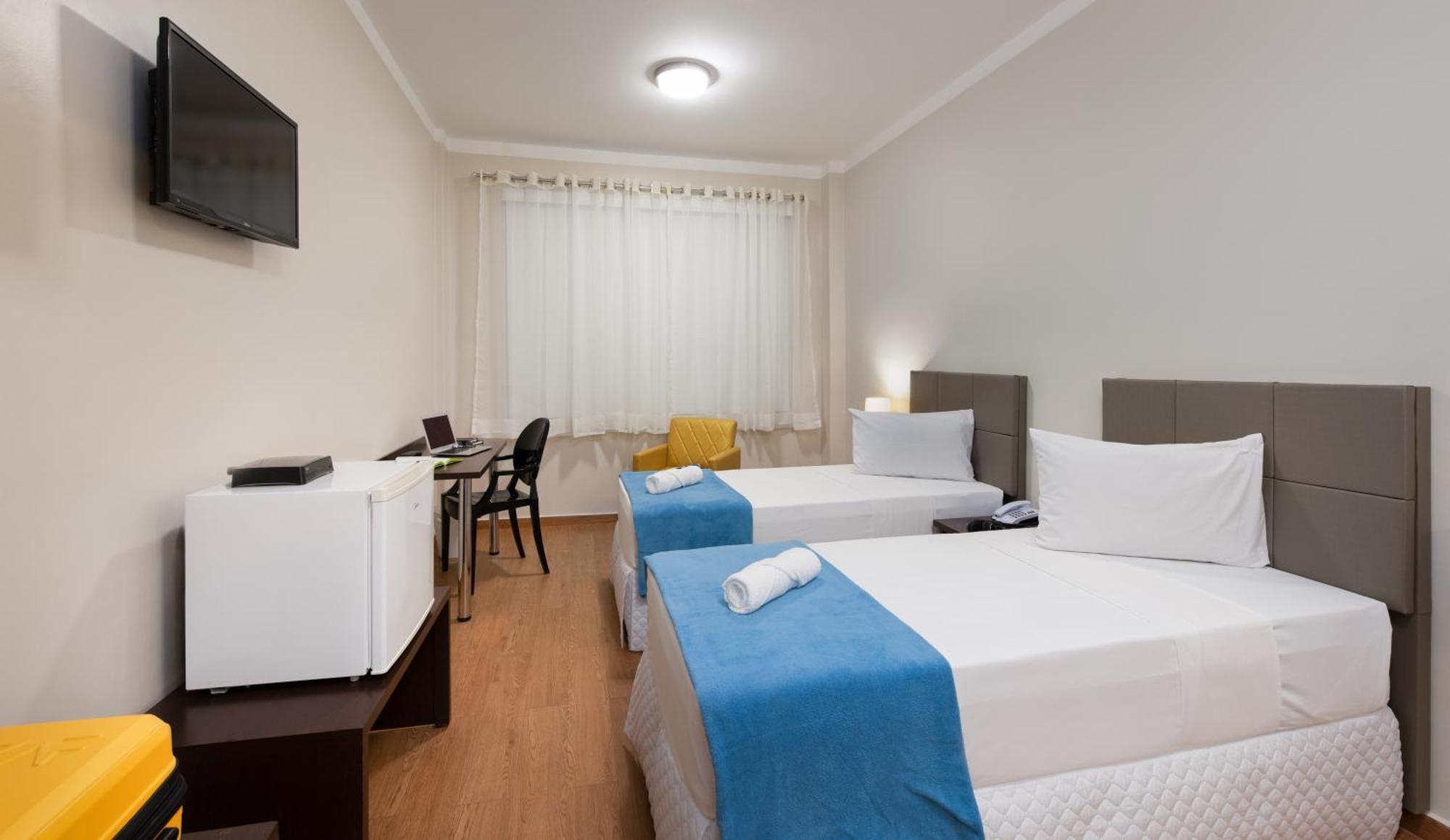 Mural Living Hotel Manaus Zimmer foto